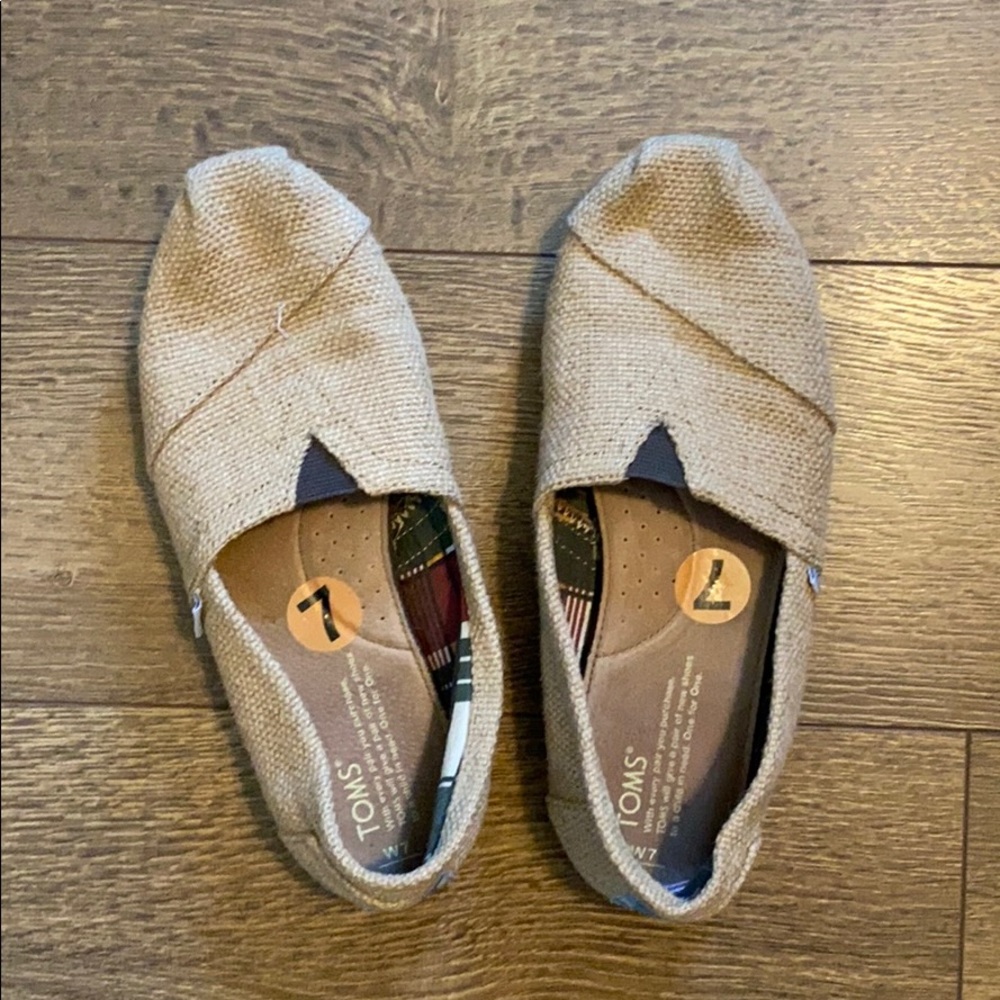TOMS Burlap Slip On Size 7